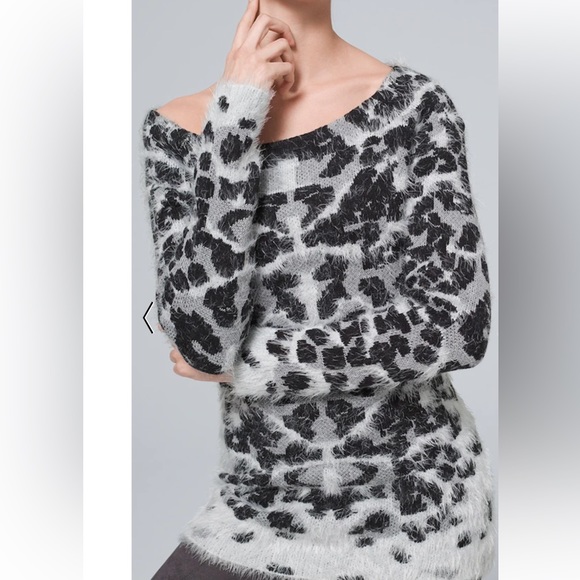 White House Black Market Sweater - Picture 8 of 8